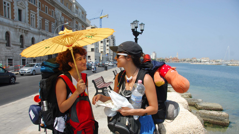 Oggi bollino arancione per caldo in 11 città,mercoledì uno rosso