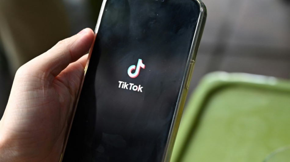 Royaume-Uni: TikTok passe sa mod&eacute;ration &agrave; l'IA, des centaines de postes menac&eacute;s