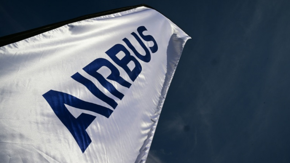 Le loueur d'avions AerCap commande 100 monocouloirs A320 et A321 &agrave; Airbus
