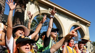 US labor unions fight to contain AI disruption