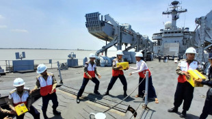 Nouvelle aide de la marine indienne &agrave; la Birmanie d&eacute;vast&eacute;e par un s&eacute;isme