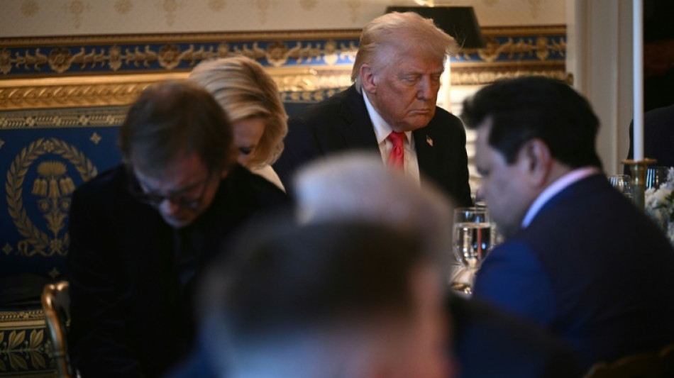 Una jueza ordena descongelar fondos para la transición energética que fueron bloqueados por Trump