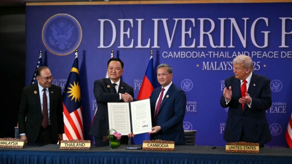 Trump co-signs Thailand-Cambodia ceasefire agreement