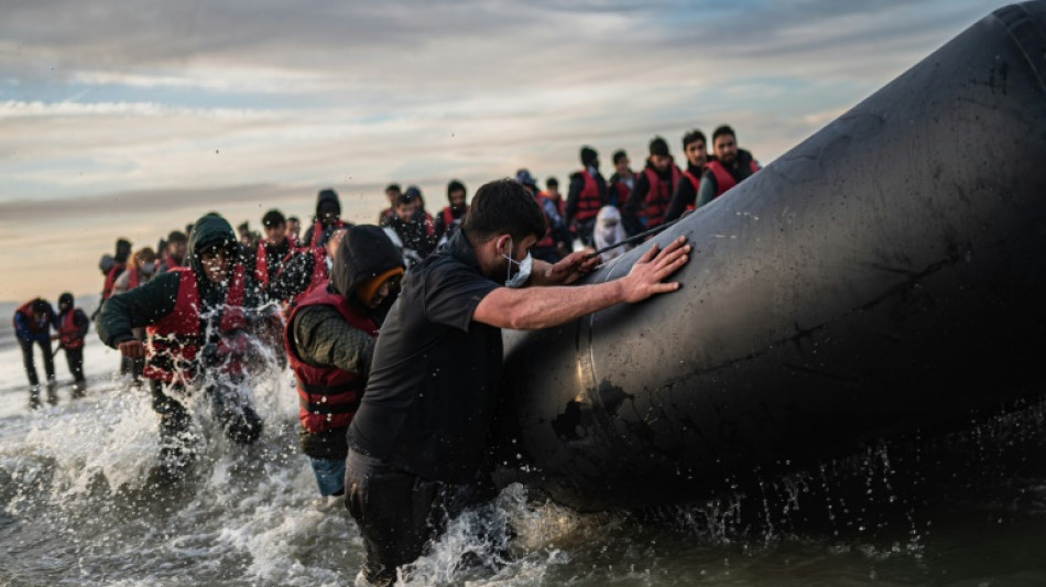 France, UK sign new deal on thwarting migrant Channel crossings&nbsp;