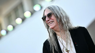 Patti Smith sagt nach Ohnmacht auf offener B&uuml;hne Konzert in Brasilien ab