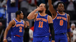Brunson brilliance as Knicks clinch series, Clippers sink Nuggets
