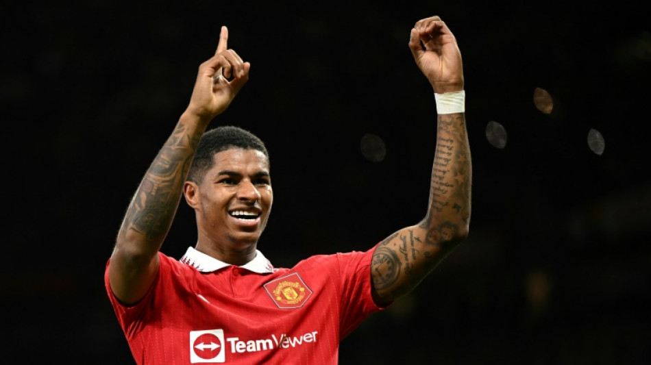 Rashford renova com o Manchester United at&eacute; 2028