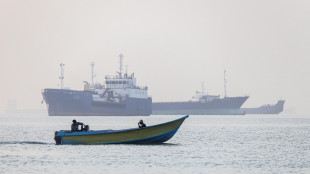 Axios, 'Iran-Usa hanno concordato di cessare attacchi e vedersi marted&igrave;'