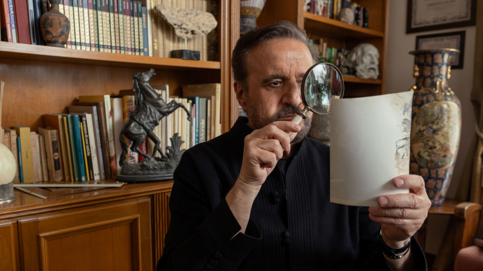 De Sica e Lillo in 'Agata Christian', comedy-thriller da ridere