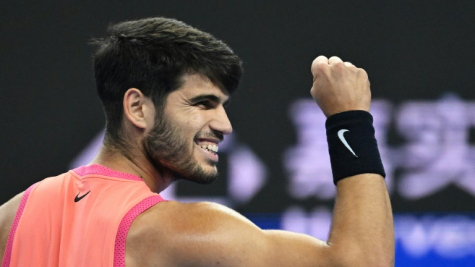 Alcaraz destrona a Sinner en Pek&iacute;n y se lleva al 16&ordm; t&iacute;tulo de su carrera