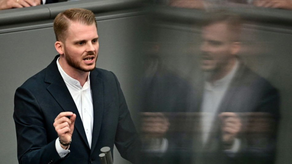 SPD-Generalsekret&auml;r Kl&uuml;ssendorf: Merz' "Stadtbild"-&Auml;u&szlig;erungen "schwer ertr&auml;glich"