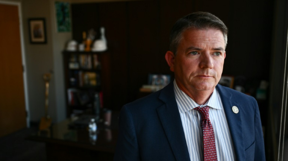 Face aux mensonges et menaces du trumpisme, un r&eacute;publicain d'Arizona souffre de stress post-traumatique