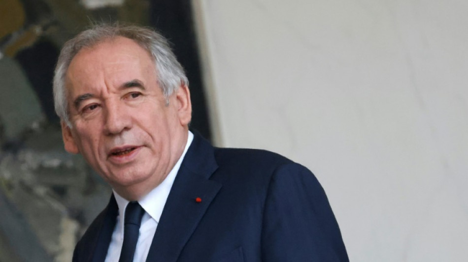 B&eacute;tharram: Bayrou face aux victimes