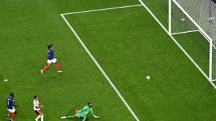 Espa&ntilde;a acaba con la magia de Francia y saca viaje para la final de Nueva York
