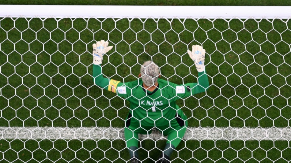 Keylor Navas assina com Newell's Old Boys e jogar&aacute; pela 1&ordf; vez no futebol argentino