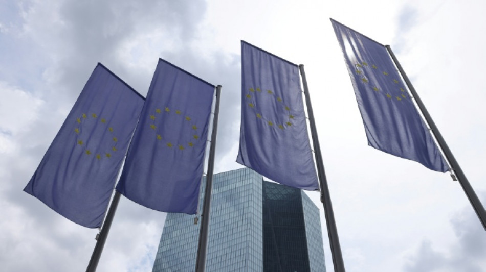 EZB verl&auml;ngert Zinspause