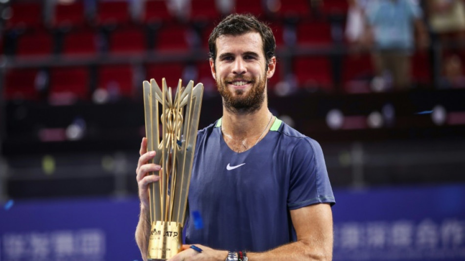 Karen Khachanov &eacute; campe&atilde;o do ATP 250 de Zhuhai, seu 1&ordm; t&iacute;tulo em 5 anos