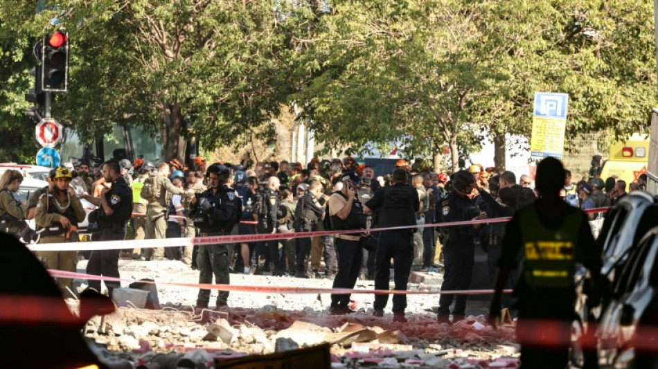 Israel warns of 'prolonged' war against Iran