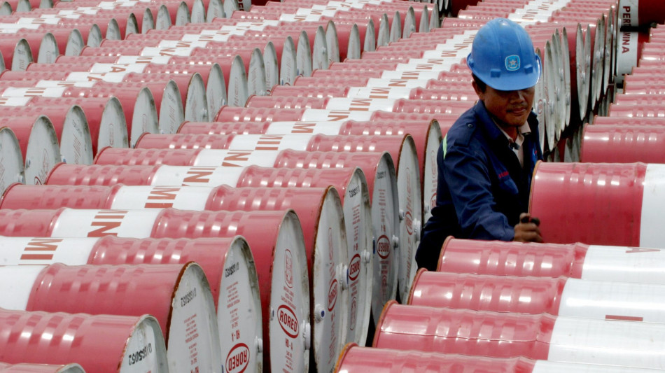 Il petrolio &egrave; in rialzo a New York a 56,18 dollari