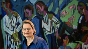 Fu&szlig;fessel und Sorgerecht: Hubig k&uuml;ndigt besseren Gewaltschutz f&uuml;r Frauen an