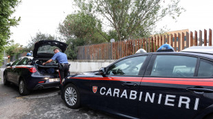 Operaio muore schiacciato da macchina una spazzatrice a Roma