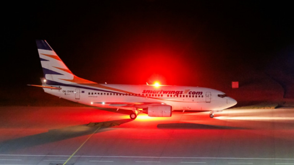 Nach Aufnahmeflug: Bundespolizei ermittelt gegen Afghanen wegen falscher Pässe