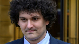 Juiz revoga fian&ccedil;a do fundador da FTX e ordena seu retorno &agrave; pris&atilde;o