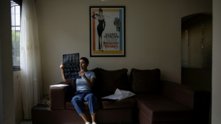 Venezuela: p&eacute;rir ou migrer, le difficile choix des malades de scl&eacute;rose en plaque