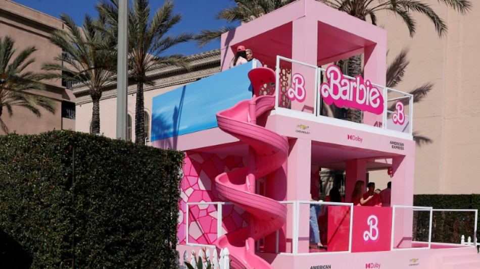 Produtos 'Barbie' pintam o mundo de rosa