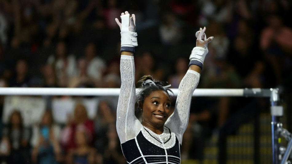 Simone Biles &eacute; campe&atilde; de torneio da gin&aacute;stica art&iacute;stica nos EUA ap&oacute;s dois anos de aus&ecirc;ncia