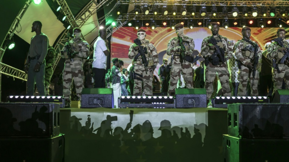 Guinea's presidential candidates hold final rallies before Sunday's vote