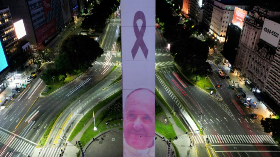 Messi, Lula y fieles de toda América Latina conmovidos por la muerte de Francisco