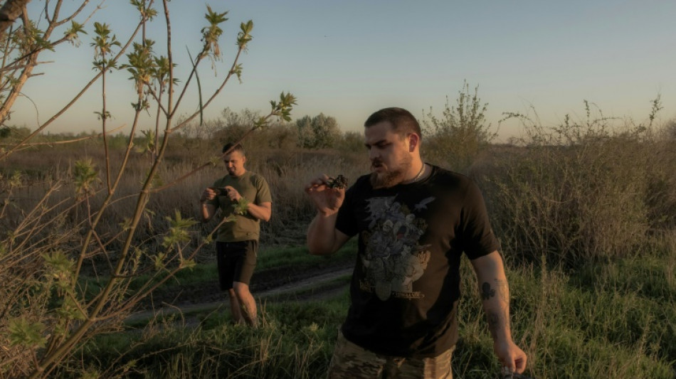 L'Ukraine et la Russie s'accusent de poursuivre les attaques malgré la trêve de Pâques