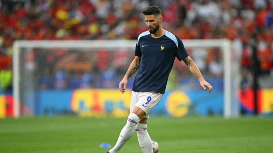 Giroud signs one-year deal with Ligue 1 club Lille