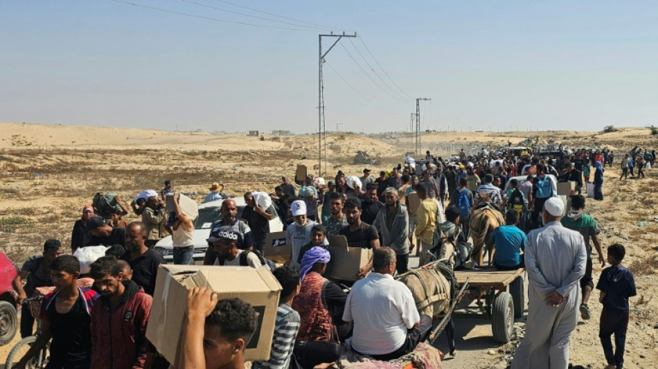 Barco de ativistas com ajuda humanit&aacute;ria se aproxima de Gaza