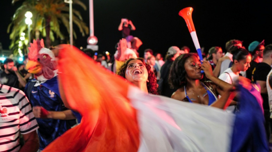 Una adolescente muri&oacute; en los festejos de la victoria de Francia contra Marruecos