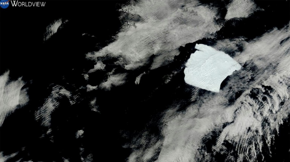 Un fragmento de 19 km de largo se desprende del iceberg m&aacute;s grande del mundo