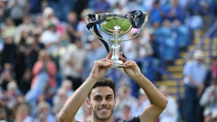 Argentino Francisco Cer&uacute;ndolo &eacute; campe&atilde;o do ATP 250 de Eastbourne