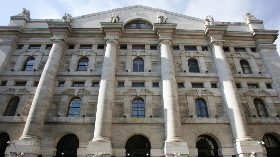 Borsa: Milano apre in rialzo dello 0,68%