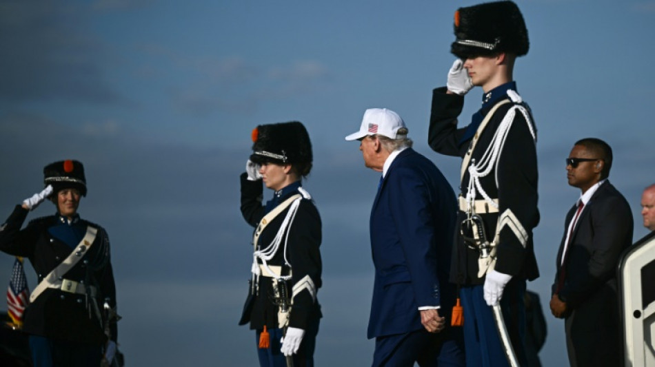 Les pays de l'Otan promettent de payer plus pour leur d&eacute;fense, Trump crie "victoire"