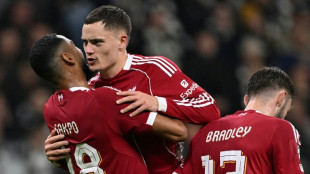 Liverpool goleia Eintracht Frankfurt (5-1) na Champions e interrompe s&eacute;rie de derrotas