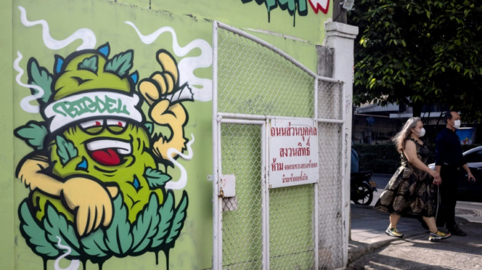 En Tha&iuml;lande, les promoteurs du cannabis craignent de se faire enfumer