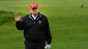 Activistas propalestinos vandalizan el complejo de golf escoc&eacute;s de Trump