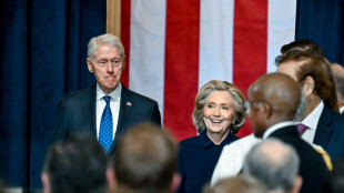 Congresso dos EUA intima Bill e Hillary Clinton a depor sobre caso Epstein