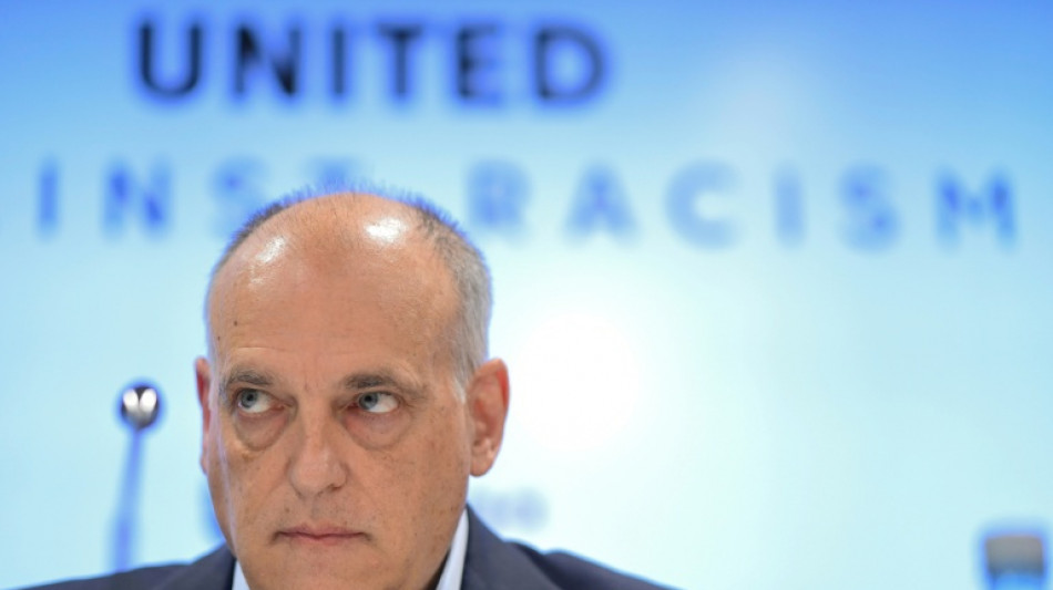 Presidente de LaLiga diz que Real Madrid 'perdeu a cabe&ccedil;a' com campanha contra &aacute;rbitros