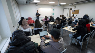 Suecia planea prohibir los tel&eacute;fonos m&oacute;viles en las escuelas de primaria y secundaria