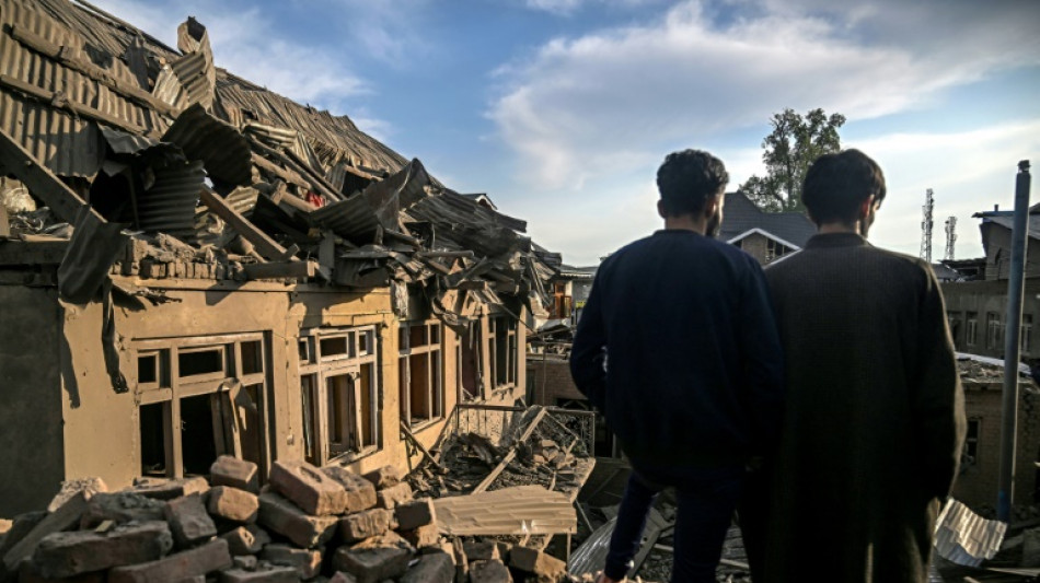 Pakistán afirma estar "listo" para "defender su soberanía" en plenas tensiones con India