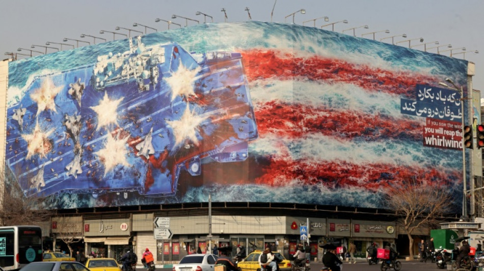 Un porte-avions am&eacute;ricain arriv&eacute; dans le Golfe, l'Iran met en garde contre une intervention