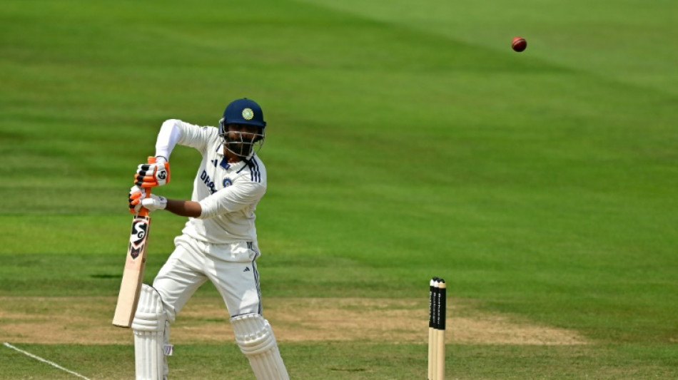 Jadeja keeps India's hopes alive against England in third Test thriller
