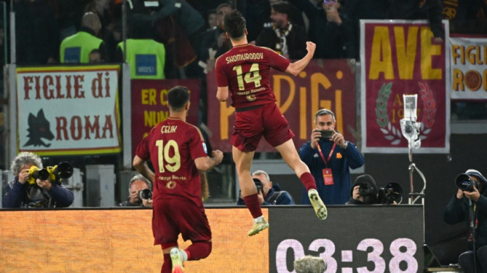 Roma e Juventus empatam (1-1) e seguem na luta por vaga na Liga dos Campeões